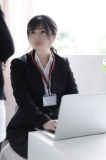 職場の後輩と背徳セ●クス