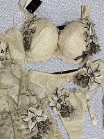 深夜のみさきです。