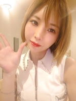 明日出勤です👯みやび