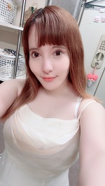 出勤しました！26日までの衣装💕💕